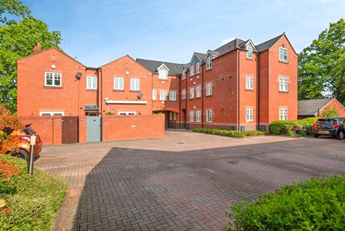 2 Bedroom Flat To Rent In Villeneuve Mews, Stourport-On-Severn, DY13