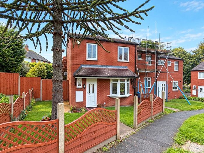 3 Bedroom Semi-Detached House For Sale In Padarn Close, Northway, Sedgley, DY3