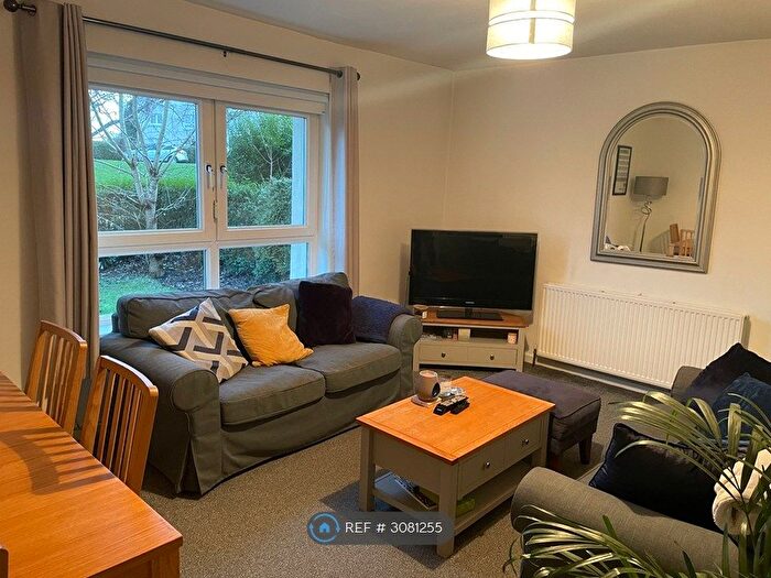 2 Bedroom Flat To Rent In Langton Road, Edinburgh, EH9
