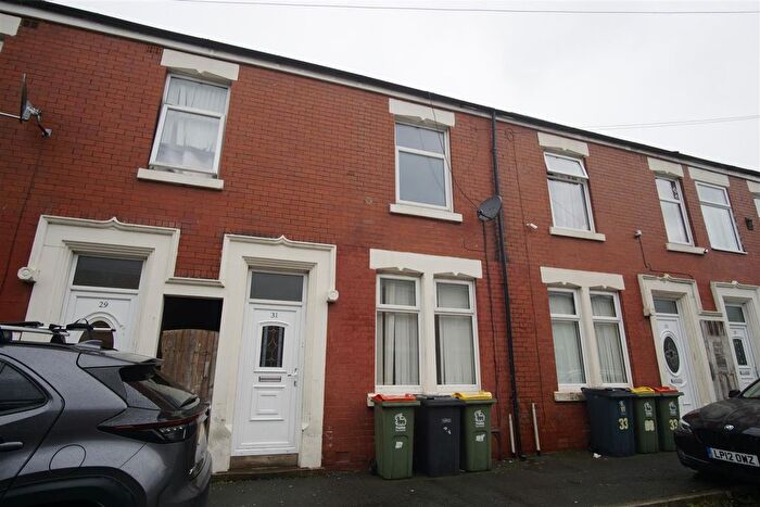 2 Bedroom Terraced House To Rent In Thorn Street, Preston, PR1