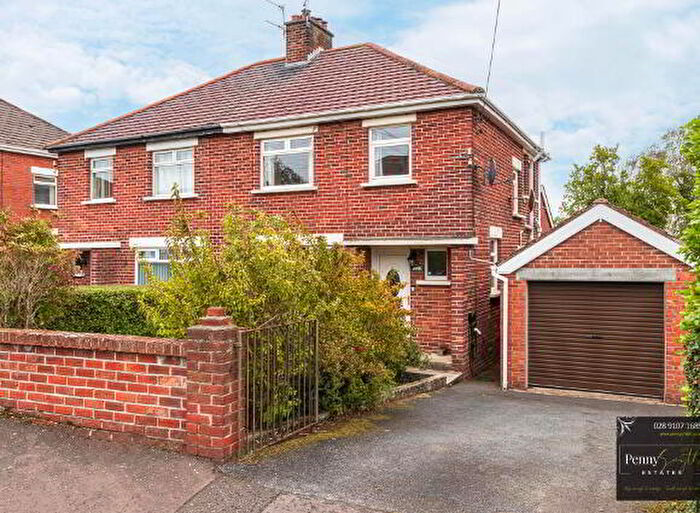 3 Bedroom Semi-Detached House For Sale In Thornleigh Gardens, Bangor, BT20