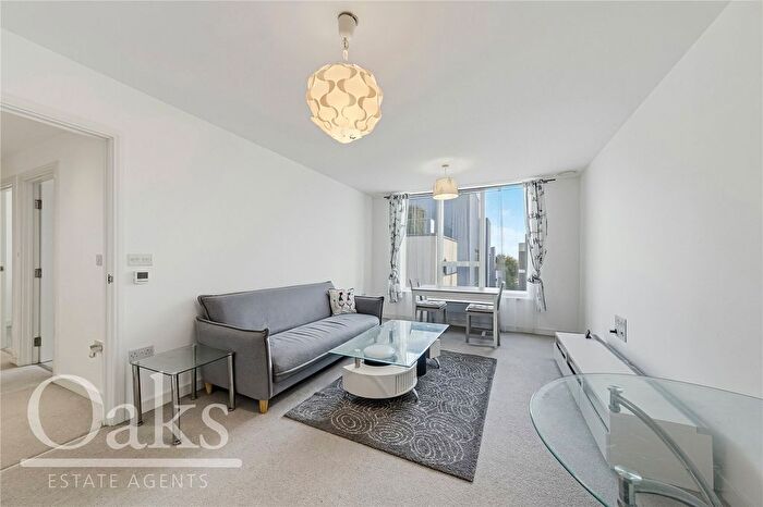 2 Bedroom Flat For Sale In Saffron Central Square, East Croydon, CR0