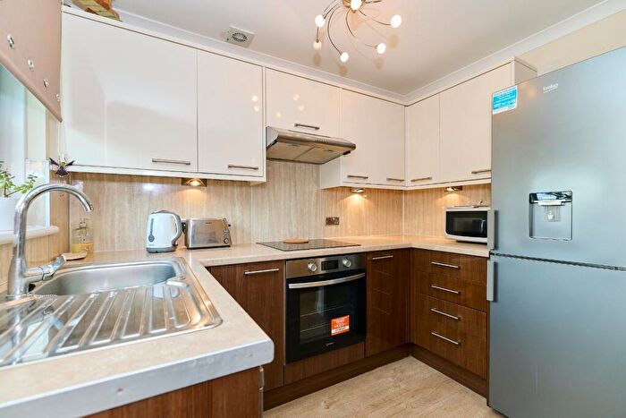1 Bedroom Garage / Parking To Rent In Hillview Road, Peterculter, Aberdeen, AB14