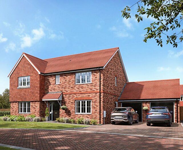 4 Bedroom Detached House For Sale In Staple Road, Wingham, Kent, CT3