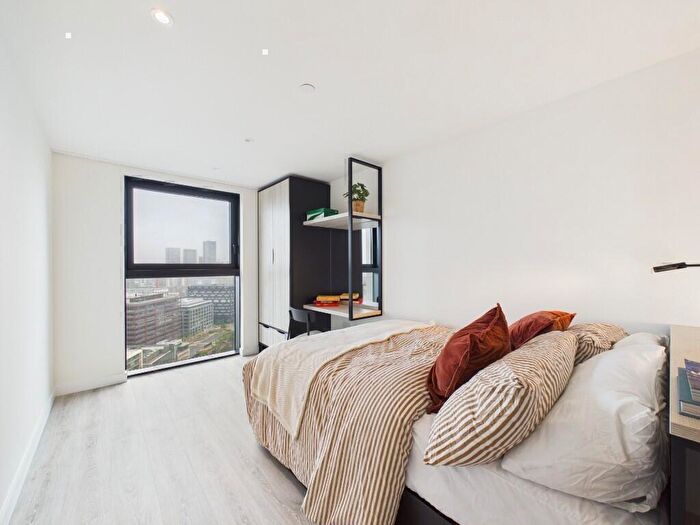 Studio To Rent In Union West Tower, Water Street, Manchester, M3