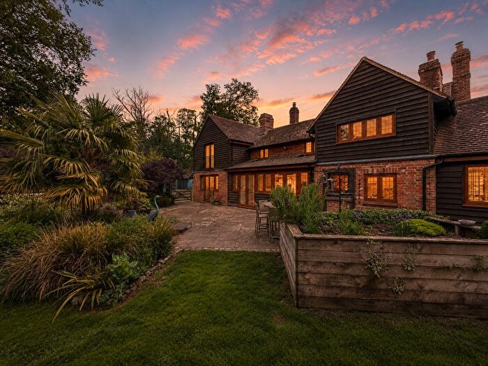 5 Bedroom Detached House For Sale In Bramshill Road, Eversley, RG27