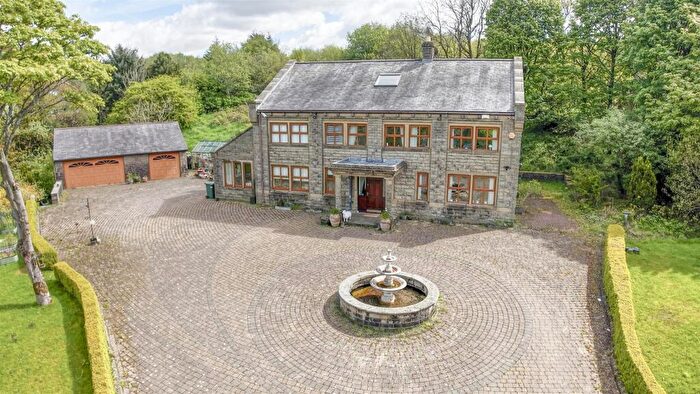 5 Bedroom Detached House For Sale In Rochdale Road, Bacup, Rossendale, OL13