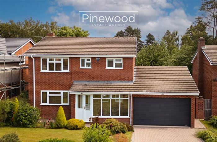 3 Bedroom Detached House For Sale In Llys Preswylfa, Mold, Flintshire, CH7