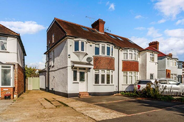 4 Bedroom Semi-Detached House For Sale In River Way, Epsom, KT19