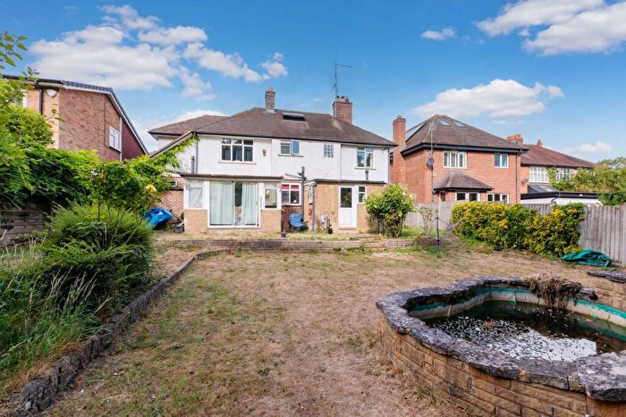 5 Bedroom Detached House For Sale In Braywick Road, Maidenhead, SL6