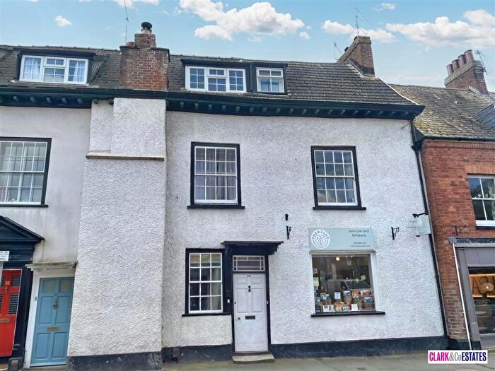 4 Bedroom House For Sale In Fore Street, Topsham, EX3