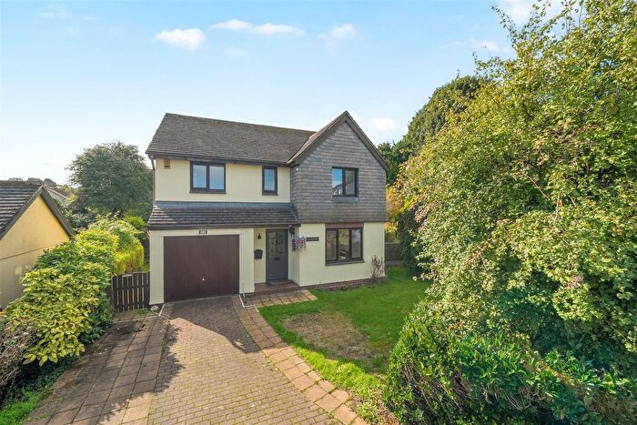 4 Bedroom Detached House For Sale In Emmetts Park, Ashburton, Newton Abbot, TQ13