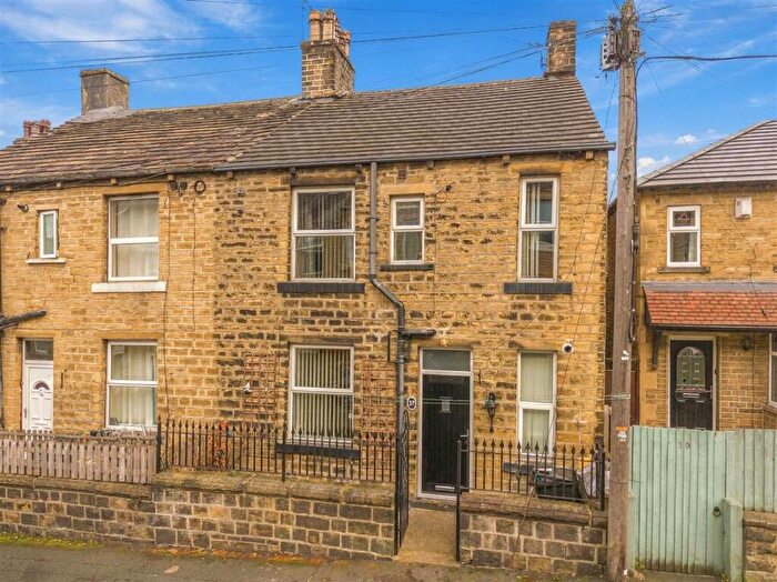 2 Bedroom End Of Terrace House For Sale In Langdale Street, Elland, HX5