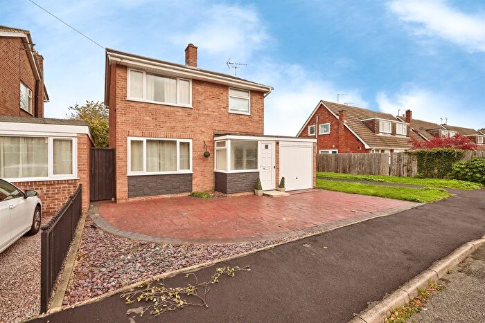 3 Bedroom Detached House For Sale In Oakleigh Drive, Orton Longueville, Peterborough, PE2