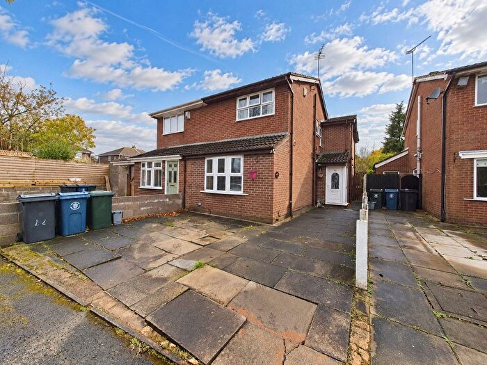 3 Bedroom Semi-Detached House For Sale In Tilcroft, Skelmersdale, WN8