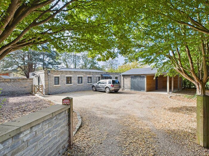 3 Bedroom Detached Bungalow For Sale In Middle Road, Bridgwater, TA7