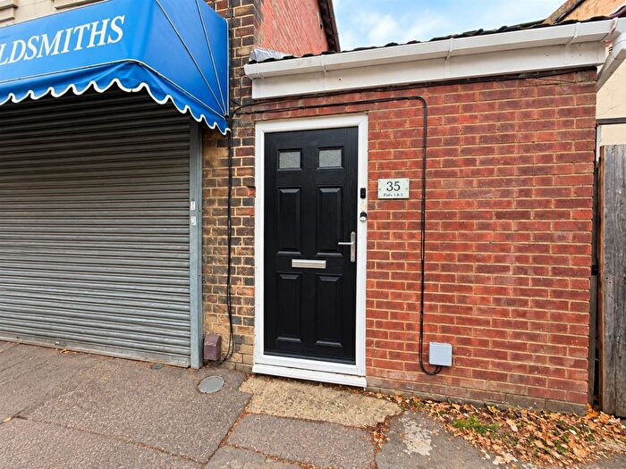 1 Bedroom Flat To Rent In Brook Street, Raunds, NN9