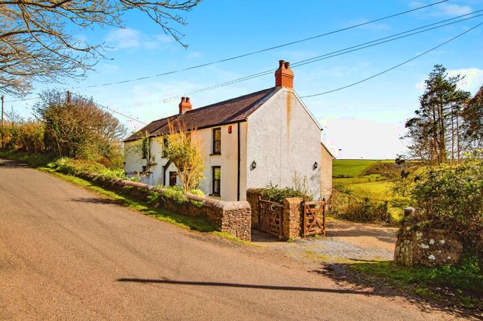 4 Bedroom Detached House For Sale In Axton Hill, Hundleton, Pembroke, Pembrokeshire, SA71