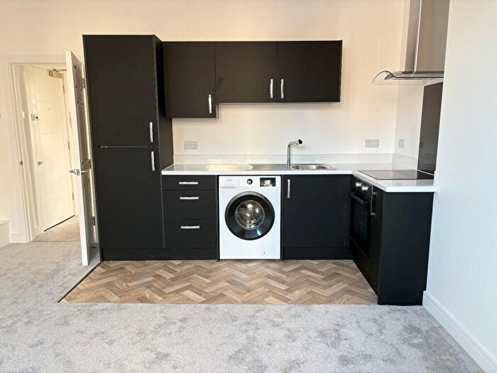 2 Bedroom Flat To Rent In Outram Road, Southsea, PO5