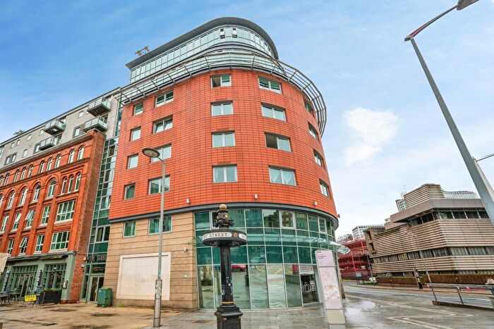 2 Bedroom Apartment For Sale In Navigation Street, Birmingham, B5