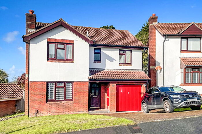 4 Bedroom Detached House For Sale In Redwood Drive, Chaddlewood, Plympton, PL7