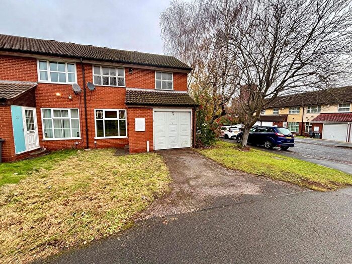 3 Bedroom End Of Terrace House For Sale In Odell Place, Birmingham, B5