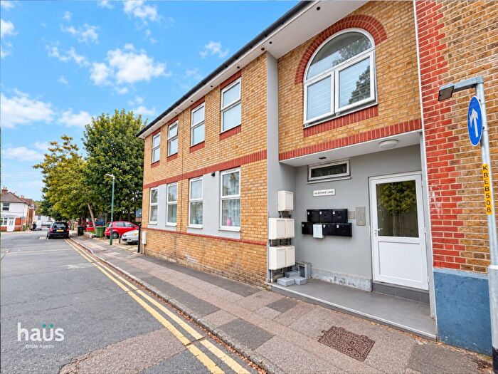 1 Bedroom Flat To Rent In Bower Lane, Maidstone, ME16