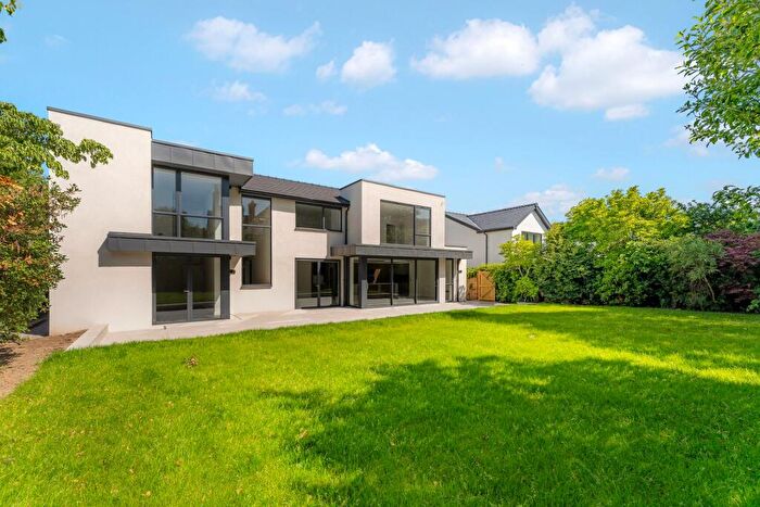 5 Bedroom Detached House To Rent In Sutton Road, Alderley Edge, SK9