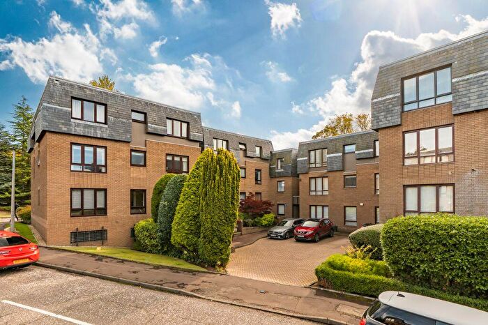 2 Bedroom Flat For Sale In / Rocheid Park, Edinburgh, EH4