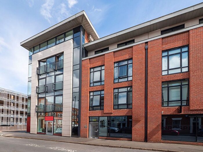 1 Bedroom Flat For Sale In George Street, Birmingham, B3