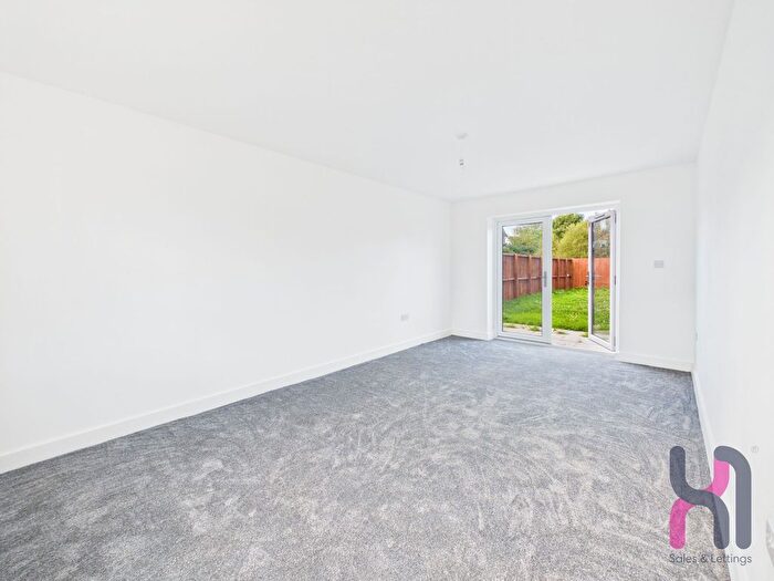 3 Bedroom End Of Terrace House To Rent In Mill Street, Ashton-In-Makerfield, WN4