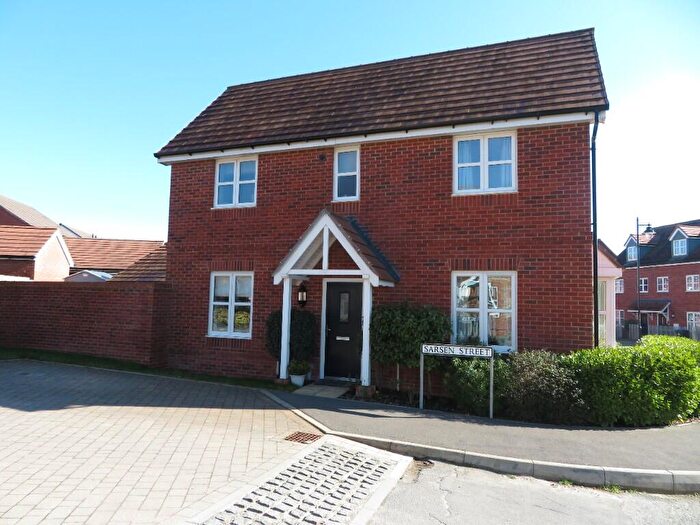 3 Bedroom Detached House To Rent In Sarsen Street, SP4