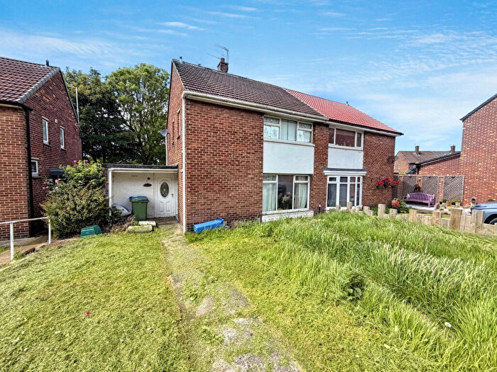 3 Bedroom Semi-Detached House For Sale In Elliott Road, Peterlee, Durham, SR8