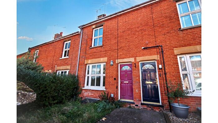 2 Bedroom Property For Sale In Avenue Approach, Bury St. Edmunds, Suffolk, IP32