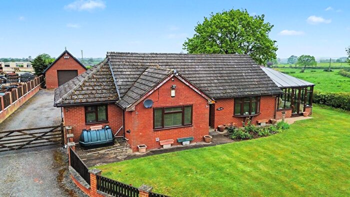 3 Bedroom Detached Bungalow For Sale In Little Green, Bronington, SY13