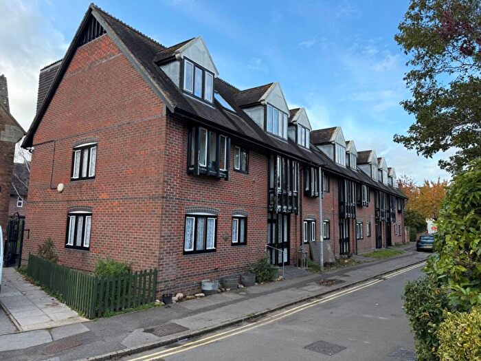 2 Bedroom Flat For Sale In St Ann Place, Salisbury, SP1
