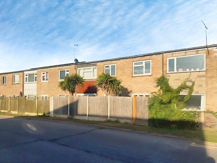 3 Bedroom Terraced House To Rent In Pendine Close, Corringham, Stanford-Le-Hope, SS17