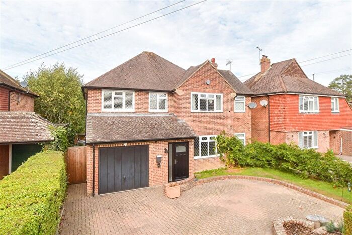 4 Bedroom Detached House For Sale In Manor Road, East Grinstead, West Sussex, RH19