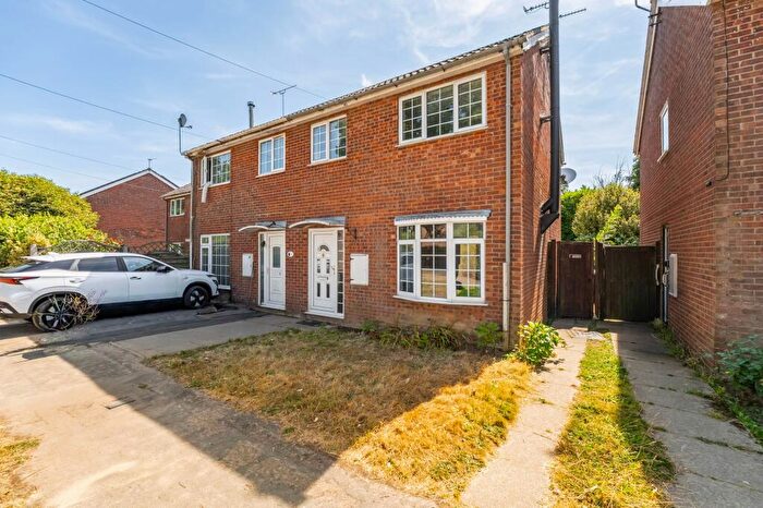3 Bedroom Semi-Detached House For Sale In Neville Road, Sutton, NR12