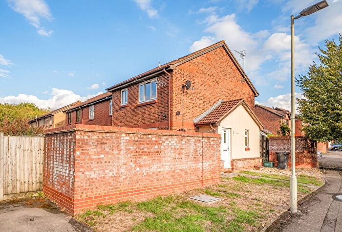 1 Bedroom End Of Terrace House For Sale In Kingscote Drive, Abbeymead, Gloucester, Gloucestershire, GL4