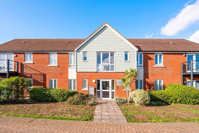 2 Bedroom Flat For Sale In Aspen Close, Limewood House Aspen Close, KT19
