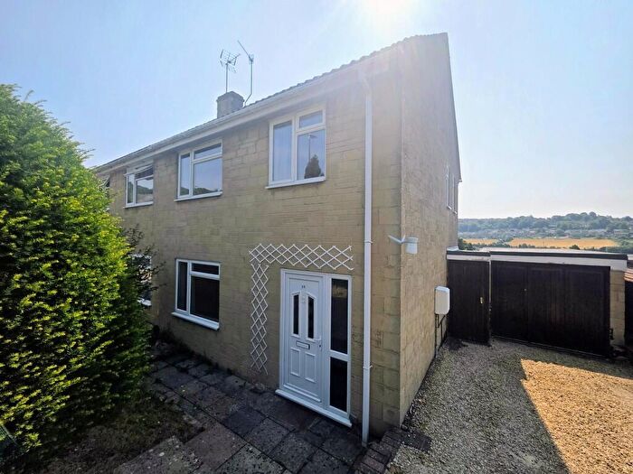 3 Bedroom Semi-Detached House For Sale In Uplands, GL5