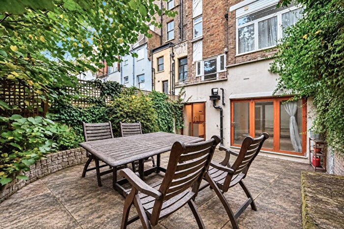 1 Bedroom Flat To Rent In Ellington Street, Lower Holloway, N7
