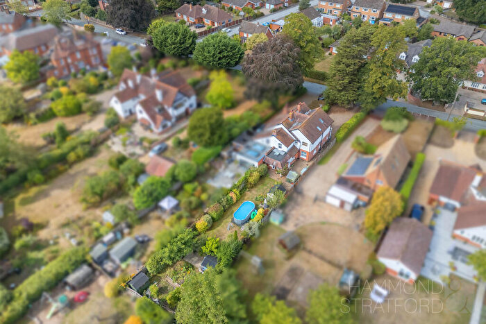 4 Bedroom Semi-Detached House For Sale In Blofield Road, Brundall, NR13