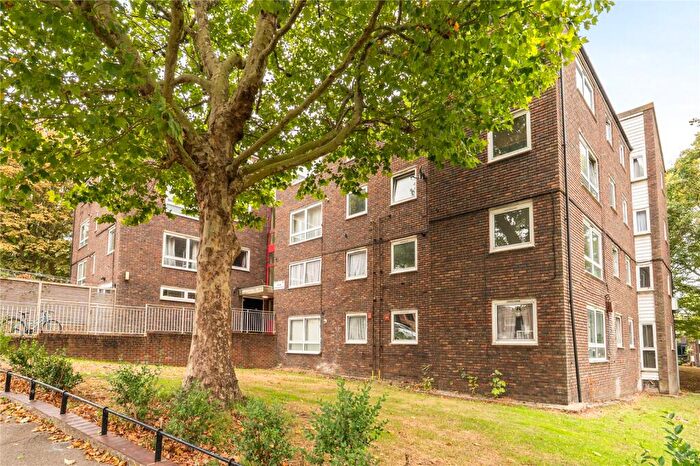 1 Bedroom Flat For Sale In Ormanton Road, Sydenham, London, SE26