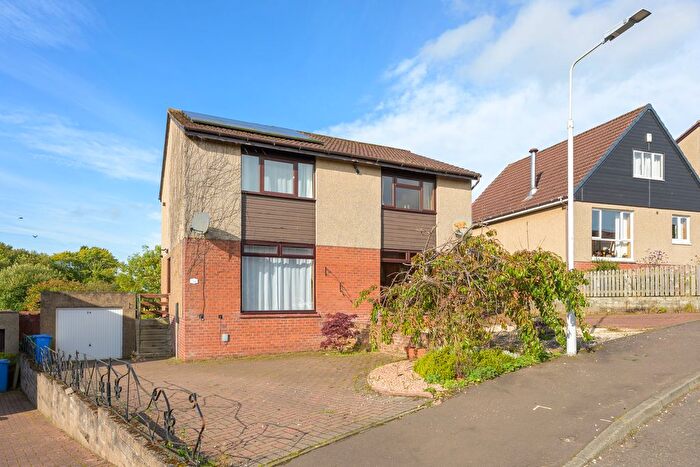 2 Bedroom Semi-Detached House For Sale In Bickram Crescent, Comrie, KY12