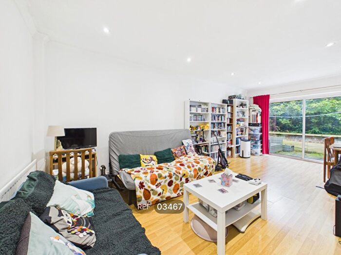2 Bedroom Flat To Rent In Shawcross House, Preston Road, Brighton, East Sussex, BN1