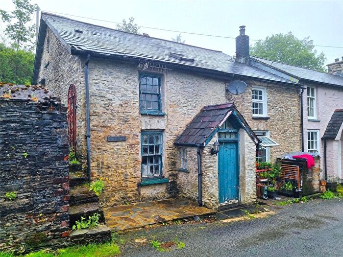3 Bedroom End Of Terrace House For Sale In Ystumtuen, Aberystwyth, Ceredigion, SY23