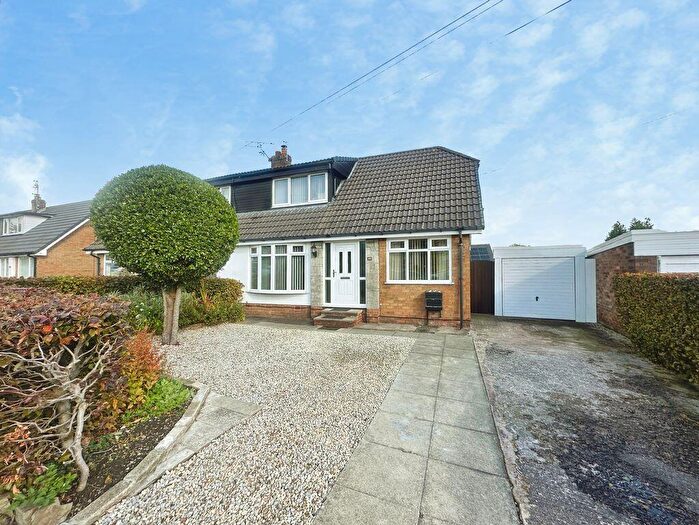 3 Bedroom Semi-Detached House For Sale In Chiltern Drive, Bury, BL8