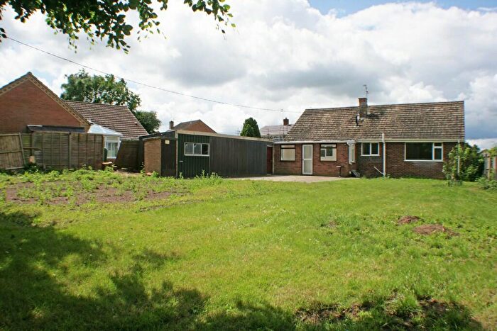 3 Bedroom Detached Bungalow To Rent In Coulson Lane, Brandon, Suffolk, IP27